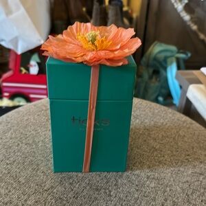 COPY - Brand new Peach Poppy Tieks in box